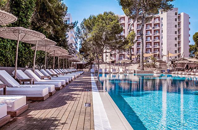 Because you deserve this Caramelo Hotels Because you deserve this Caramelo Hotels